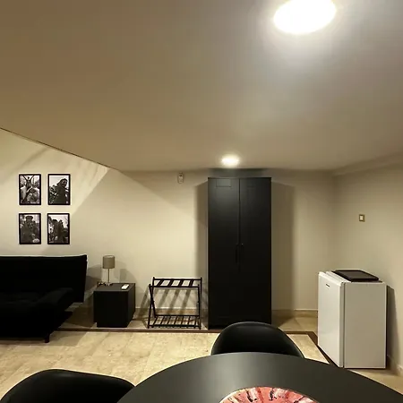 Biviusu In Casteddu アパート カリアリ