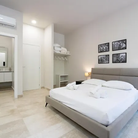 Biviusu In Casteddu * 칼리아리